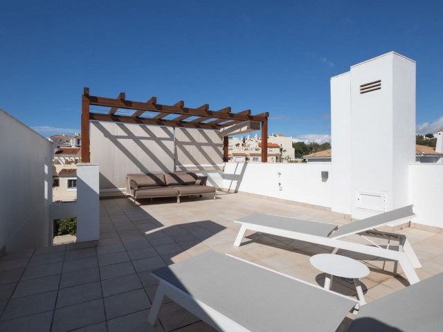 4 Bedrooms Townhouse in Calahonda