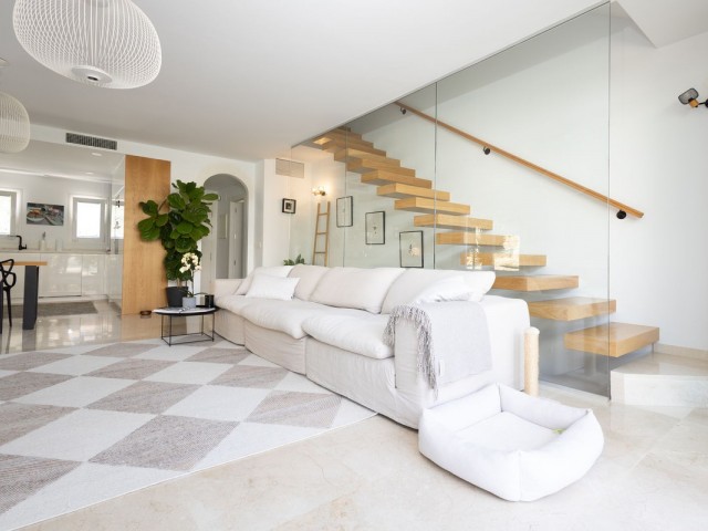 4 Bedrooms Townhouse in Calahonda