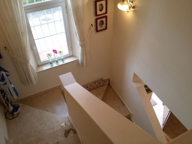 3 Slaapkamer Rijtjeshuis in Elviria