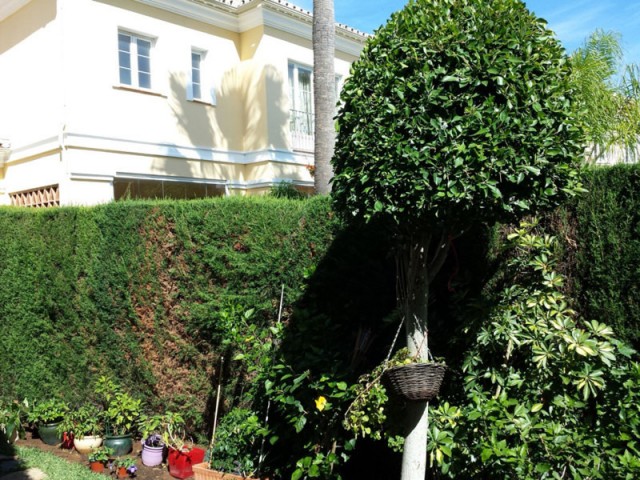 3 Slaapkamer Rijtjeshuis in Elviria