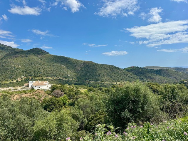Plot, Benahavis, R5007472