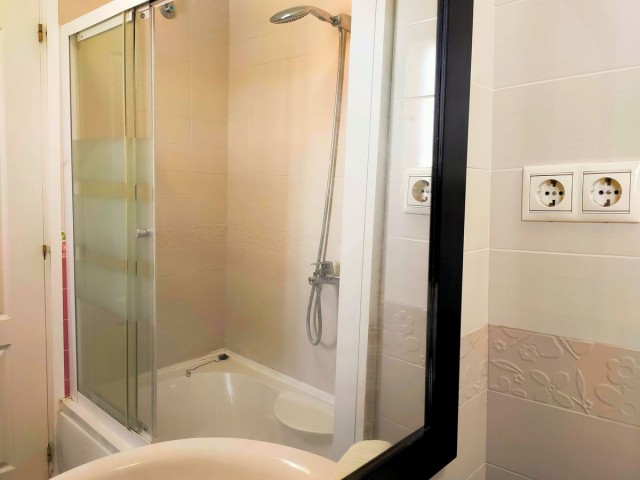 Penthouse avec 2 Chambres  à Fuengirola