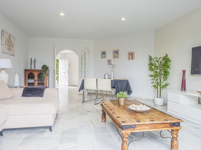 3 Bedrooms Townhouse in New Golden Mile