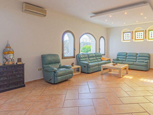 Villa avec 5 Chambres  à Sotogrande