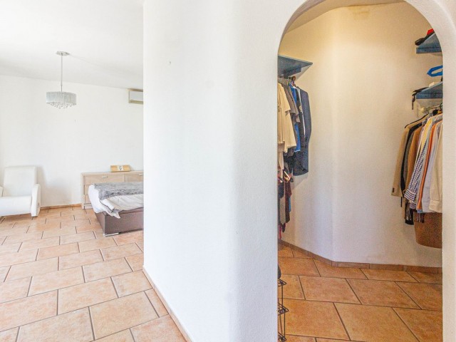 Villa avec 5 Chambres  à Sotogrande