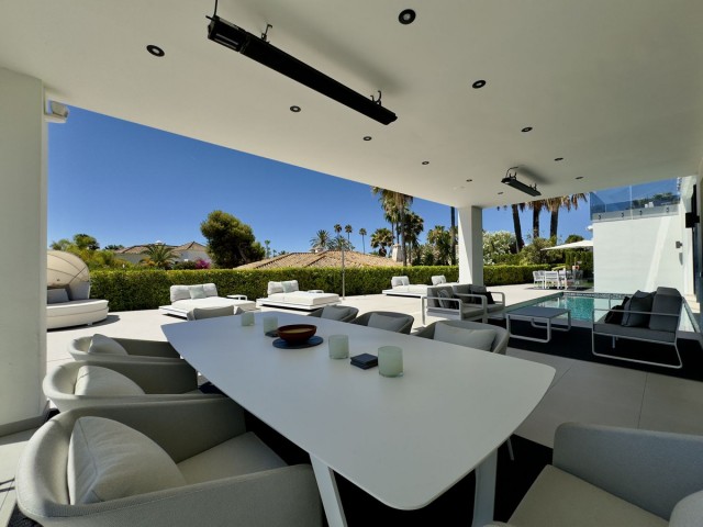4 Sovrums Villa i Los Monteros