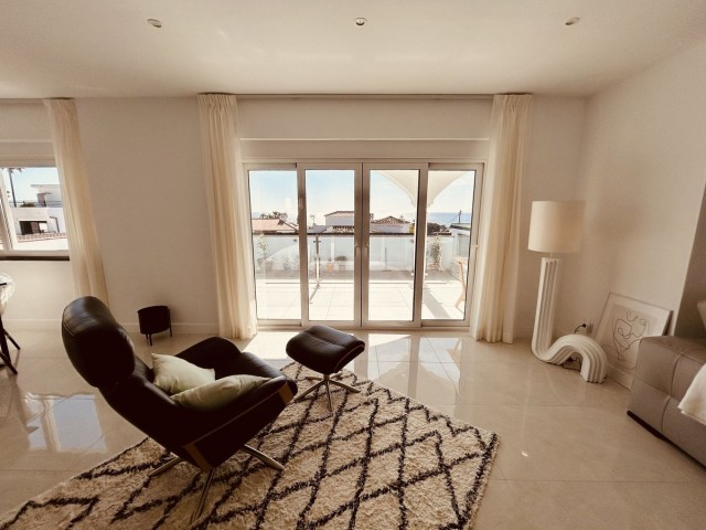 4 Bedrooms Villa in La Duquesa