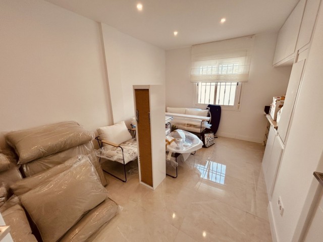 4 Bedrooms Villa in La Duquesa