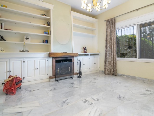 6 Bedrooms Villa in Sotogrande Alto