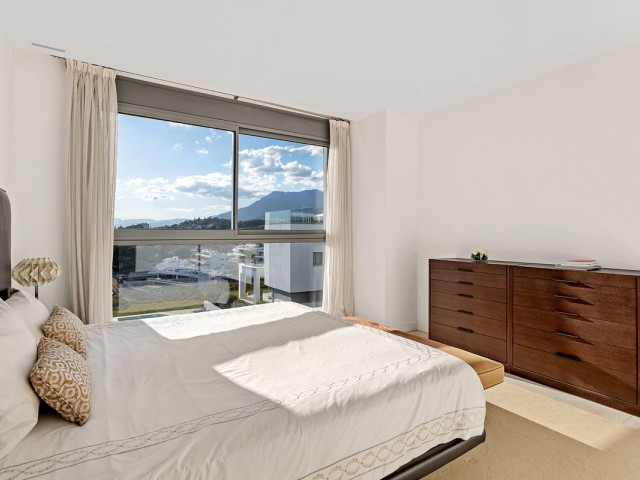 Apartamento con 4 Dormitorios  en Santa Clara