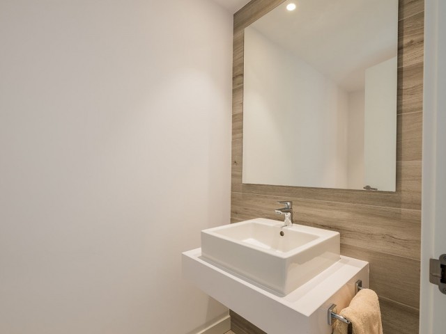 Apartamento con 4 Dormitorios  en Santa Clara