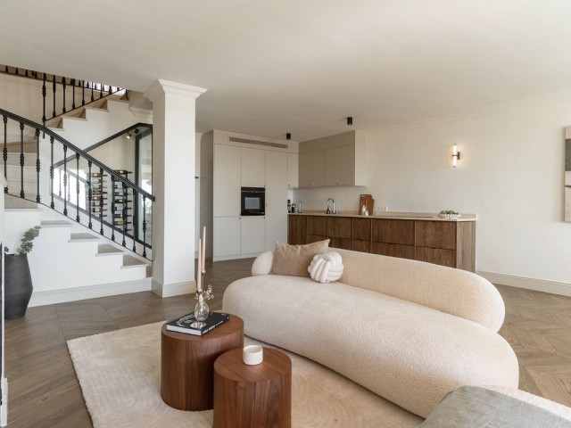 4 Slaapkamer Rijtjeshuis in Monte Halcones