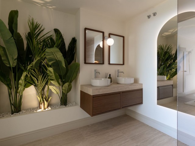 4 Slaapkamer Rijtjeshuis in Monte Halcones