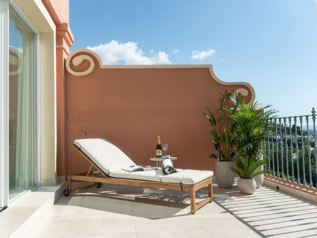Maison mitoyenne avec 4 Chambres  à Monte Halcones