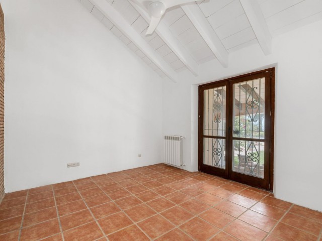 6 Sovrums Villa i Manilva
