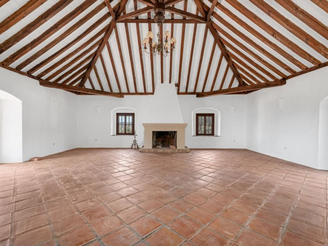 6 Sovrums Villa i Manilva