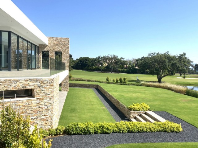6 Bedrooms Villa in Sotogrande Alto