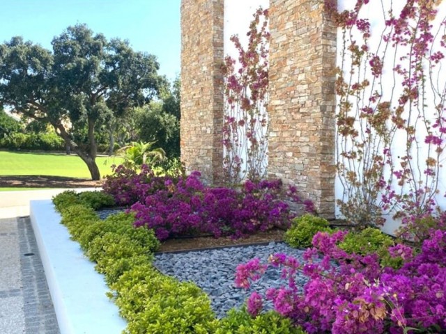6 Bedrooms Villa in Sotogrande Alto