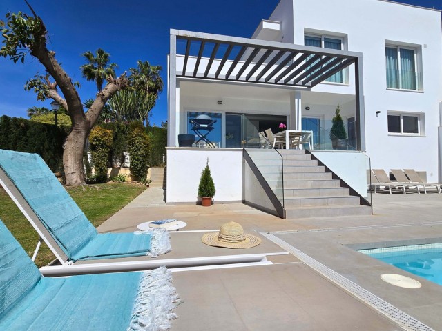 4 Bedrooms Villa in Torreblanca