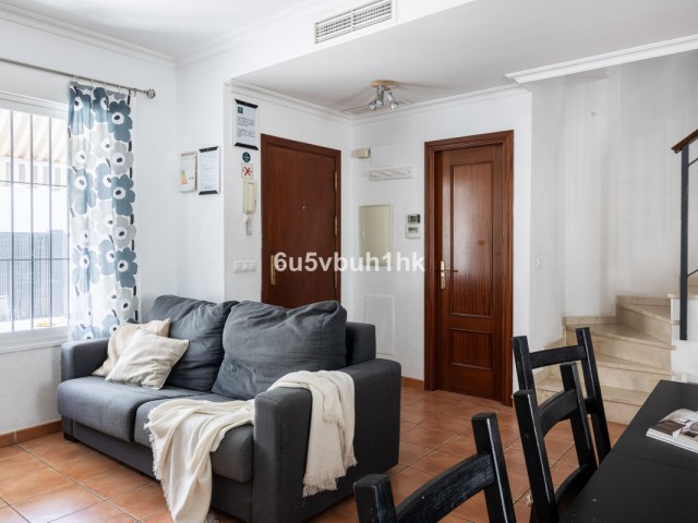 Maison mitoyenne avec 4 Chambres  à Torreblanca