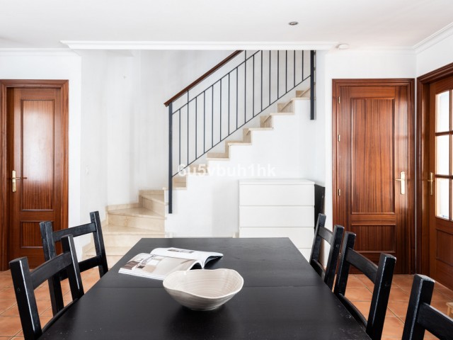 Maison mitoyenne avec 4 Chambres  à Torreblanca