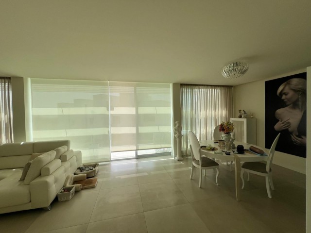 3 Bedrooms Townhouse in Sotogrande