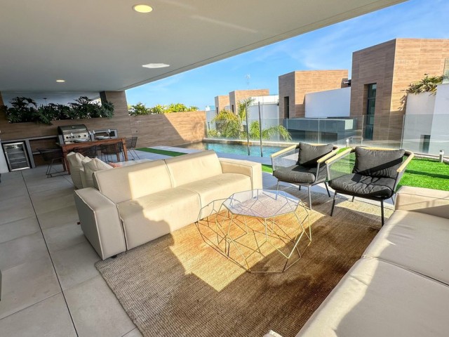 3 Bedrooms Apartment in Cabopino