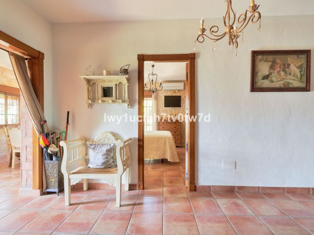 Villa, Alhaurín de la Torre, R5014798
