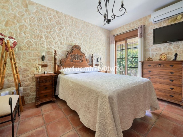 4 Slaapkamer Villa in Alhaurín de la Torre