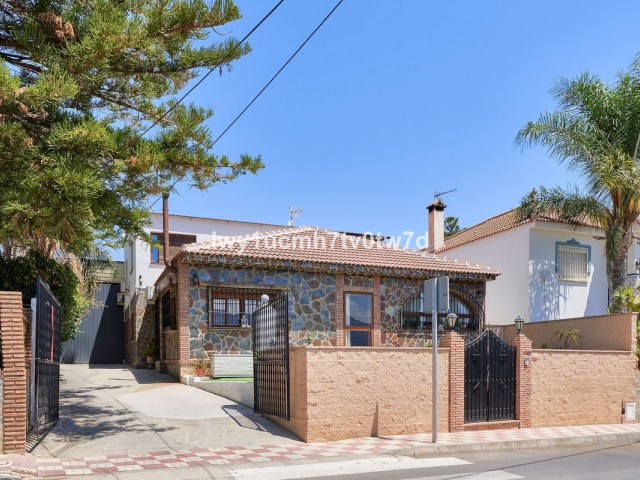 4 Slaapkamer Villa in Alhaurín de la Torre