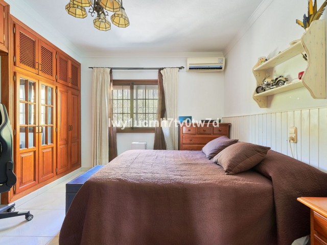 4 Slaapkamer Villa in Alhaurín de la Torre