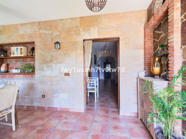 4 Slaapkamer Villa in Alhaurín de la Torre