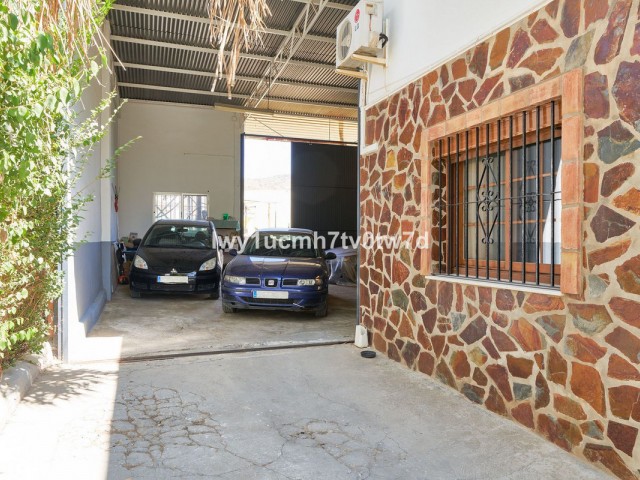 4 Slaapkamer Villa in Alhaurín de la Torre