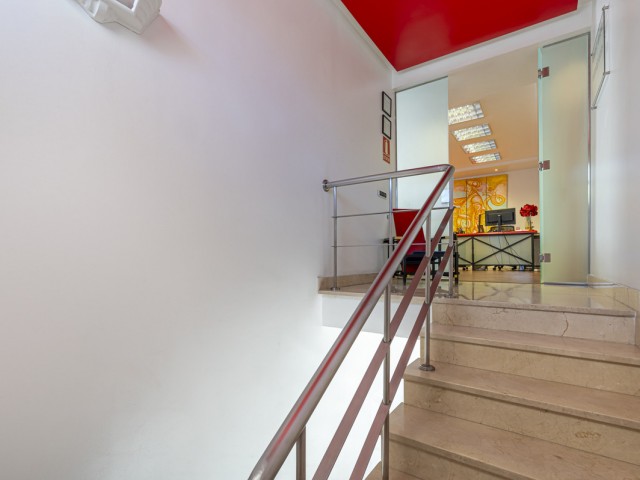 Commercieel in Guadalmina Alta