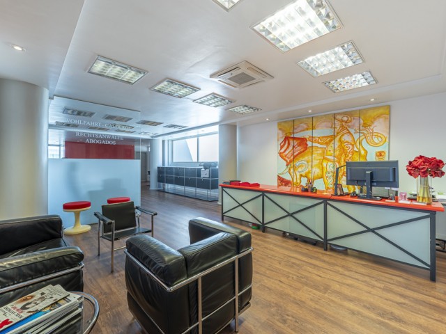 Commercieel in Guadalmina Alta