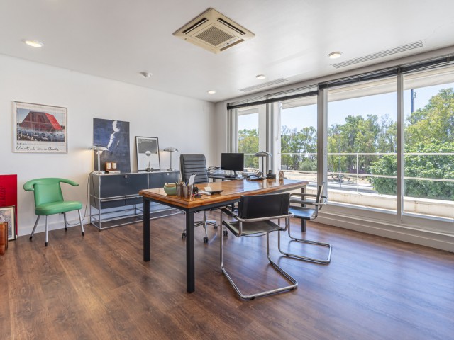 Commercieel in Guadalmina Alta