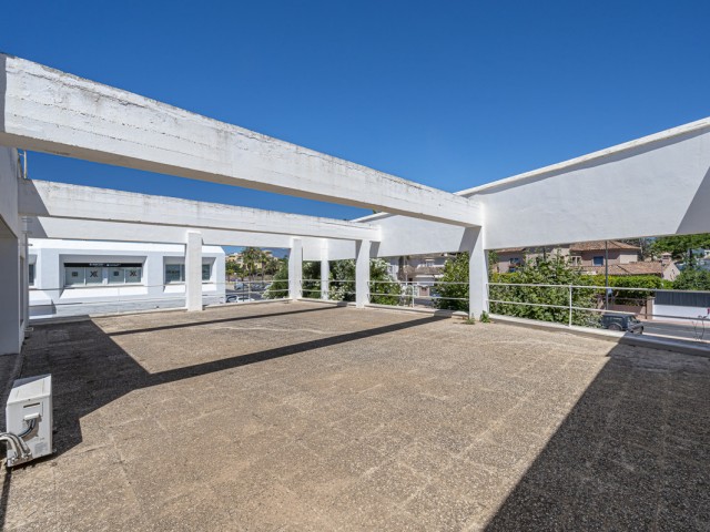 Commercieel in Guadalmina Alta