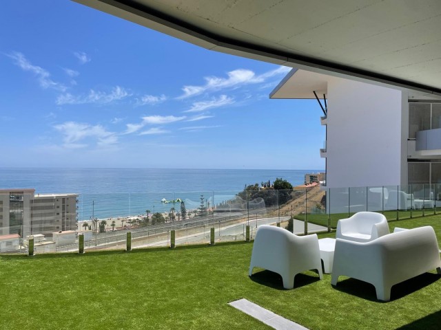 Apartamento con 2 Dormitorios  en Carvajal