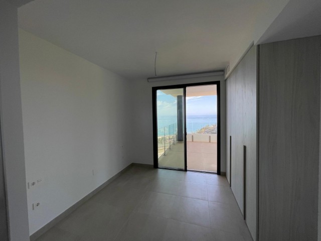 Apartamento con 2 Dormitorios  en Carvajal