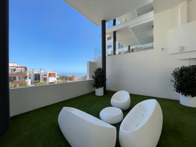 Apartamento con 2 Dormitorios  en Carvajal