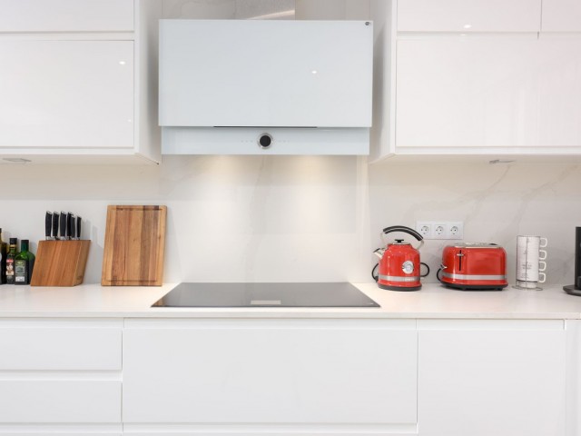 Apartamento con 2 Dormitorios  en Monte Halcones