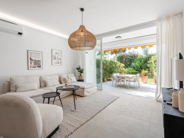 3 Bedrooms Townhouse in Nueva Andalucía