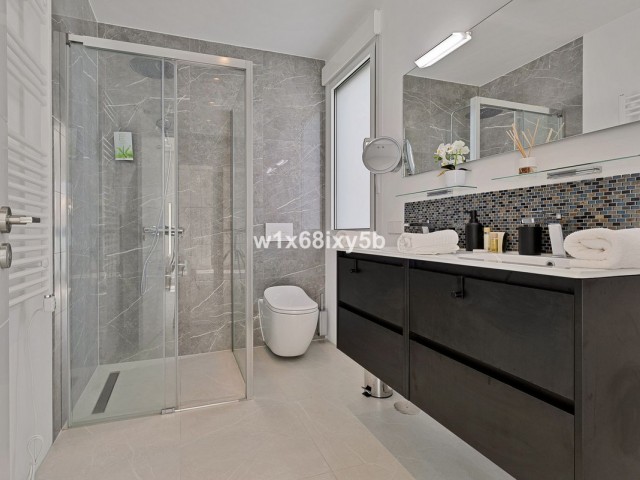 6 Bedrooms Villa in San Pedro de Alcántara