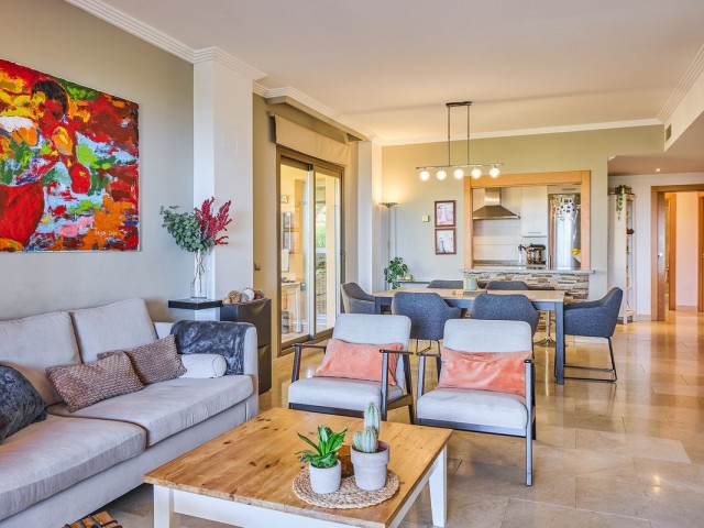 3 Bedrooms Apartment in Benahavís