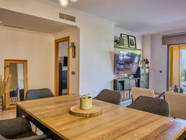 3 Bedrooms Apartment in Benahavís