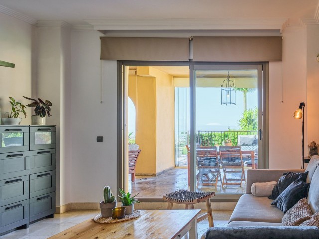 3 Bedrooms Apartment in Benahavís
