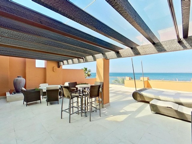 Penthouse in Los Monteros