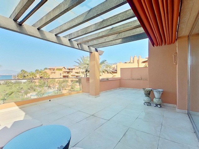 Penthouse in Los Monteros