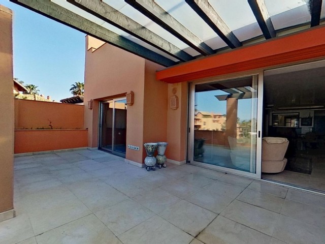 Penthouse in Los Monteros