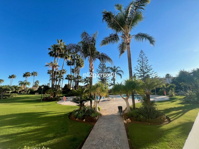 2 Slaapkamer Appartement in Bahía de Marbella